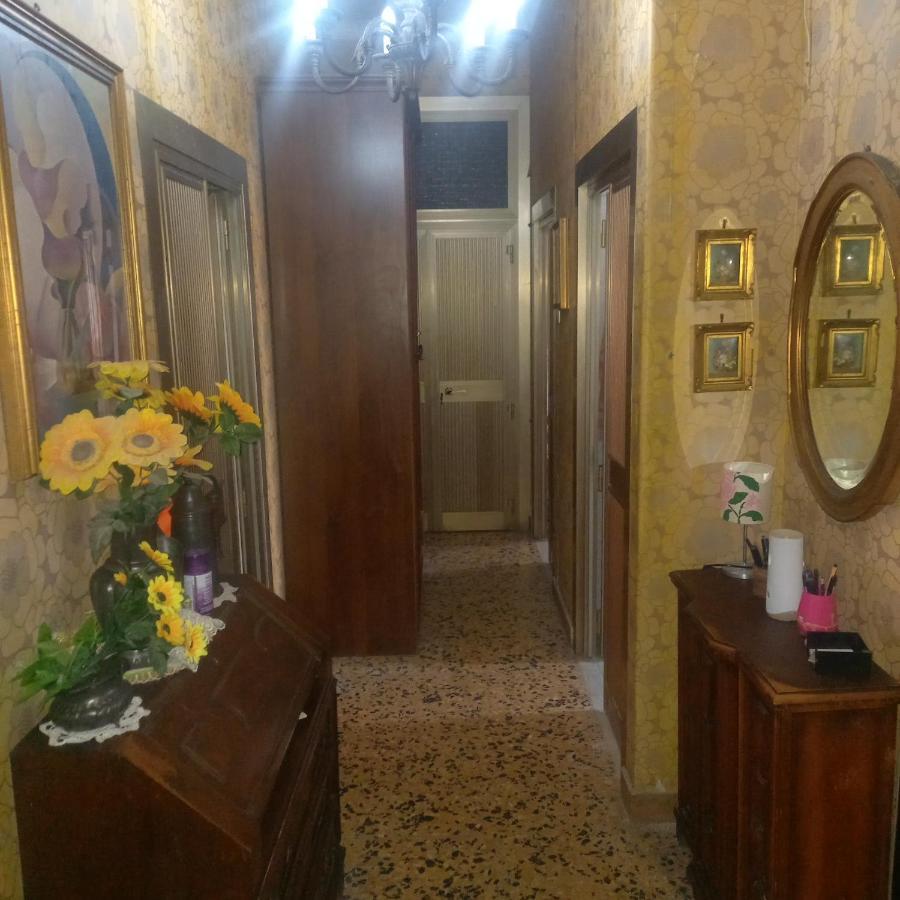 Il Nido Di Mamma E Babbo Apartment ชิวิตาเวกเกีย ภายนอก รูปภาพ
